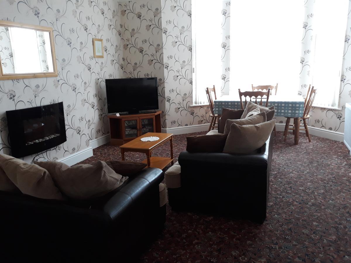 Appartement Ocean View à Rhyl Extérieur photo